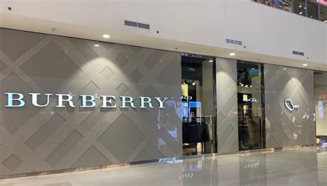 burberry outlet dubai prices|burberry price.